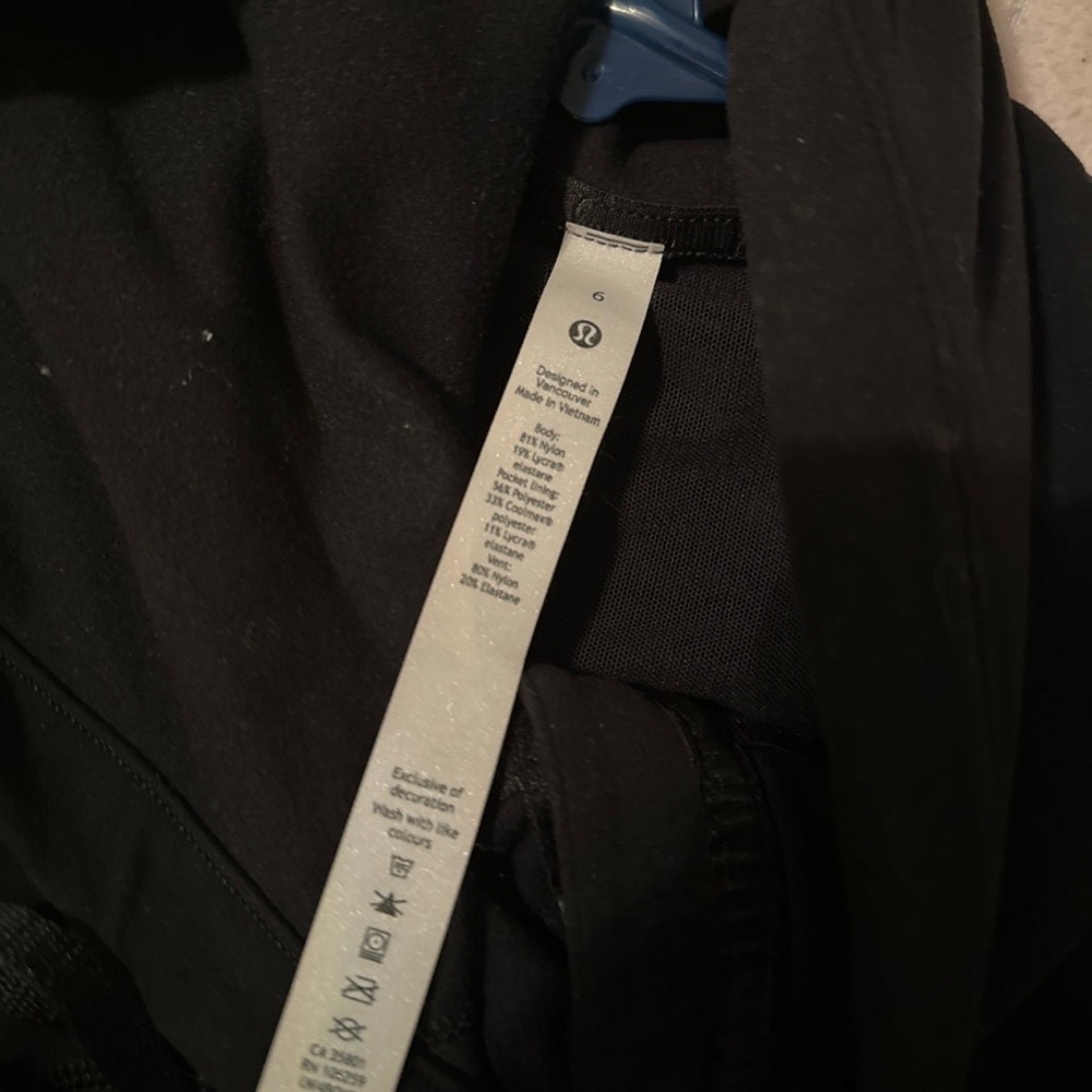 LULULEMON hooded mesh vent define jacket 6
